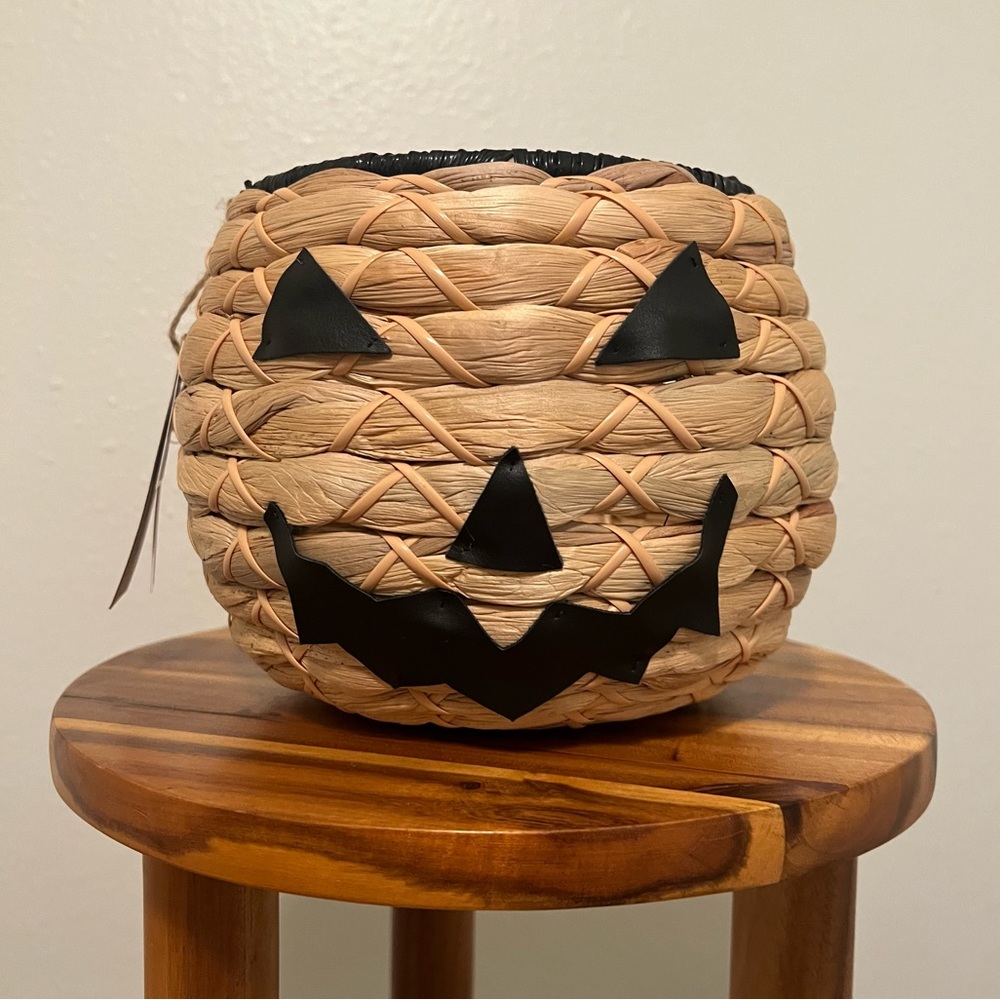 Wicker Jack o Lantern Basket
